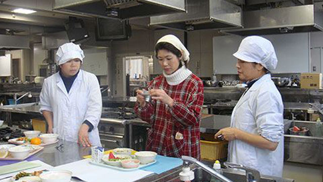 青青草成人自拍