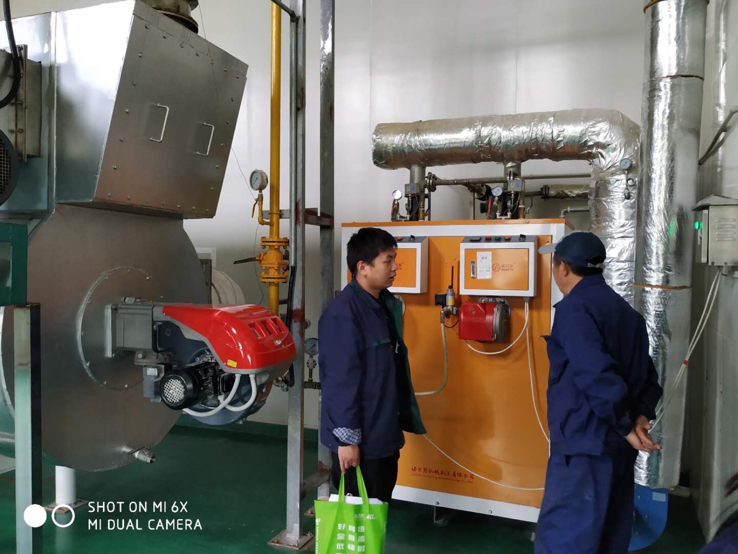 青青草精品视频售后在行动，深入客户定期上门排查问题除垢