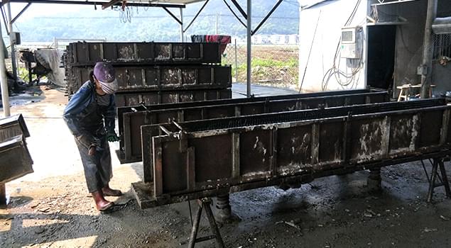 青青草精品视频48kw蒸汽发生器养护水泥管道，4小时实现脱模，1天可养护30根